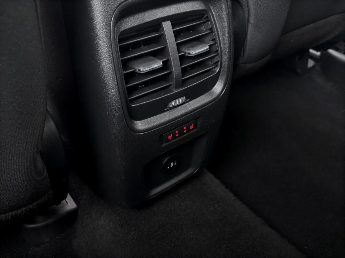 2.5 PHEV ST-Line | Winterpack | Camera | Cruise Control | CarPlay | | Achteruitrijcamera | Cruise control | Navigatie