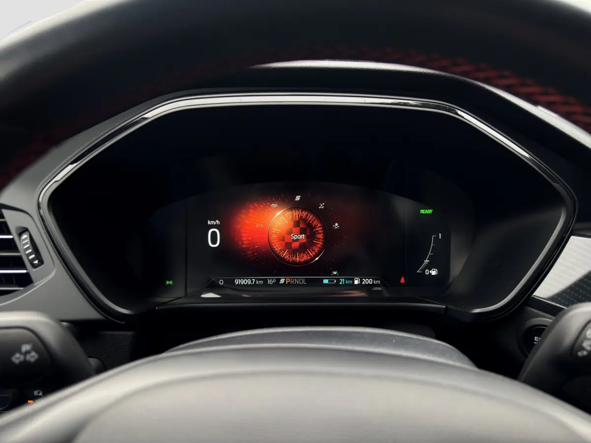 2.5 PHEV ST-Line | Winterpack | Camera | Cruise Control | CarPlay | | Achteruitrijcamera | Cruise control | Navigatie