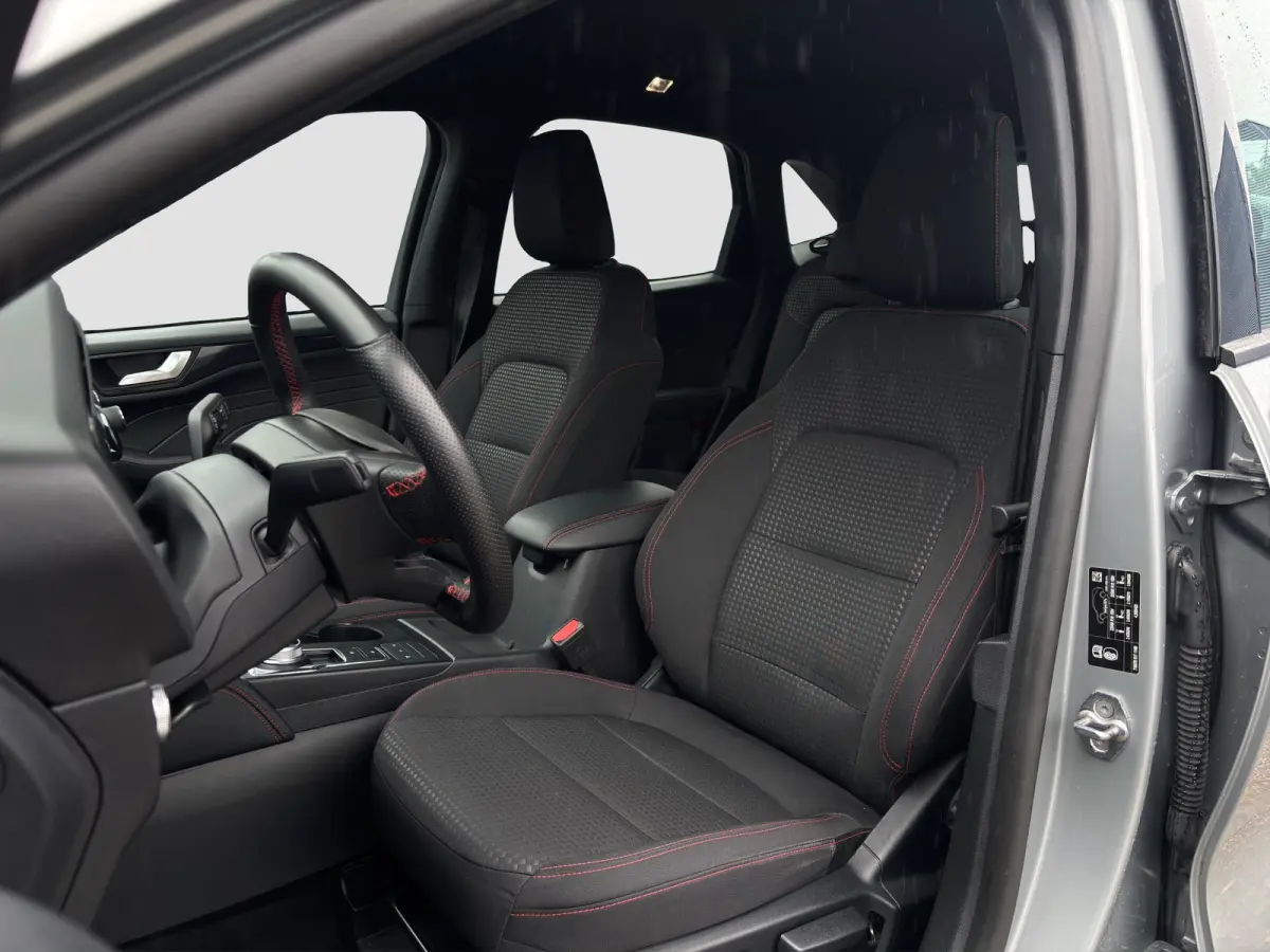 2.5 PHEV ST-Line | Winterpack | Camera | Cruise Control | CarPlay | | Achteruitrijcamera | Cruise control | Navigatie