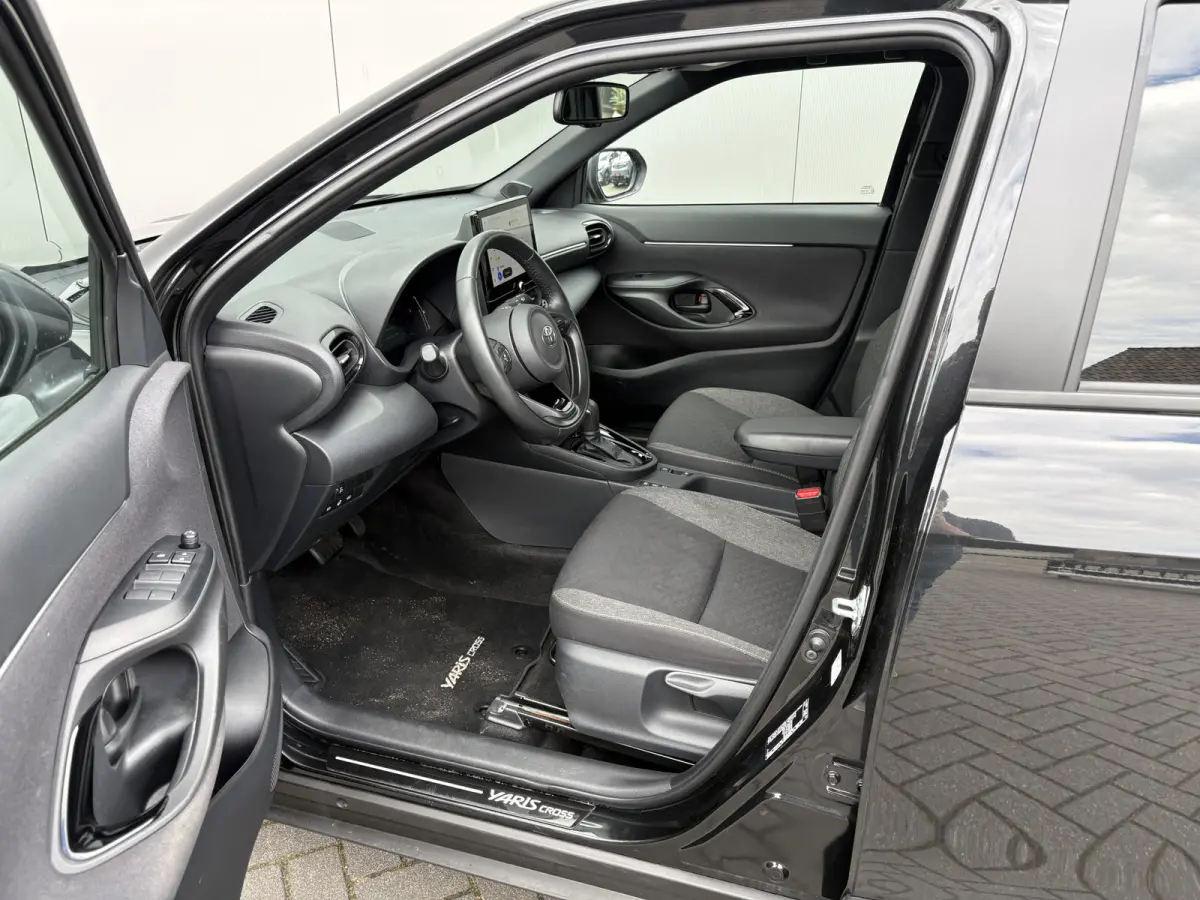1.5 Hybrid 116PK Automaat First Edition Carplay-android/Stoel-stuurverwarming/Parkeerhulp/Camera