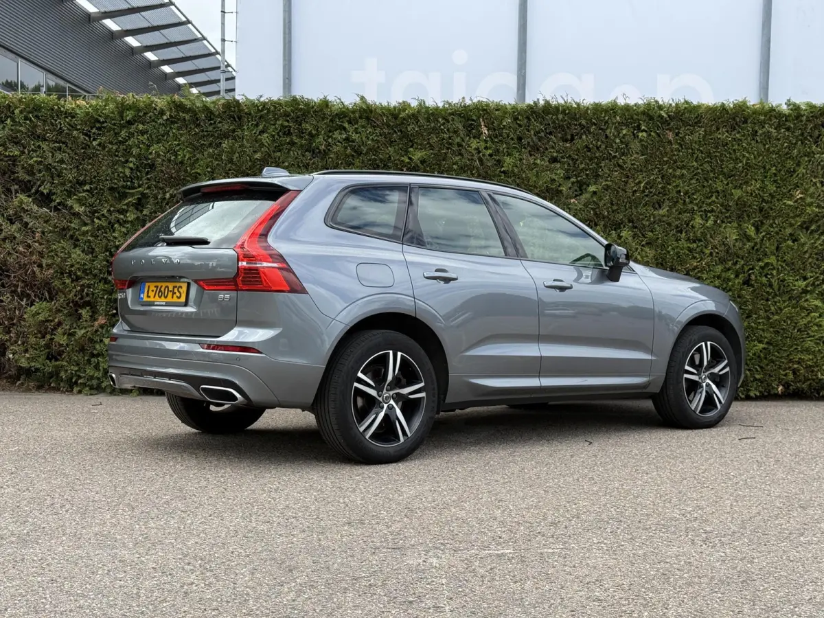 B5 R-Design | Trekhaak | Head up display | Bliss | Elektrische stoelen | Keyless | Harman & kardon audio |