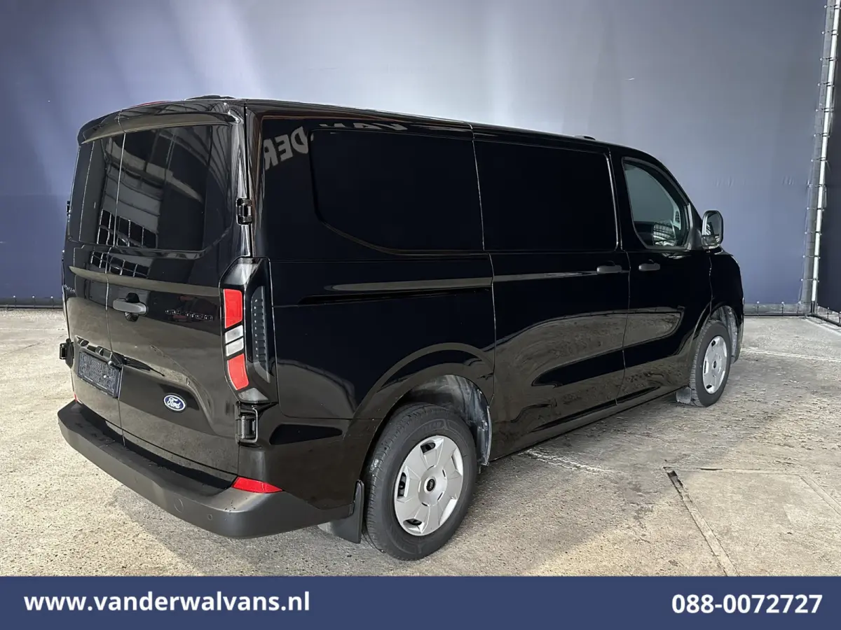 2.0 TDCI L1H1 Euro6 Airco | Camera | LED | Apple Carplay | Cruisecontrol Verwarmde Voorruit, Android Auto, Parkeersensoren, Bijrijdersbank