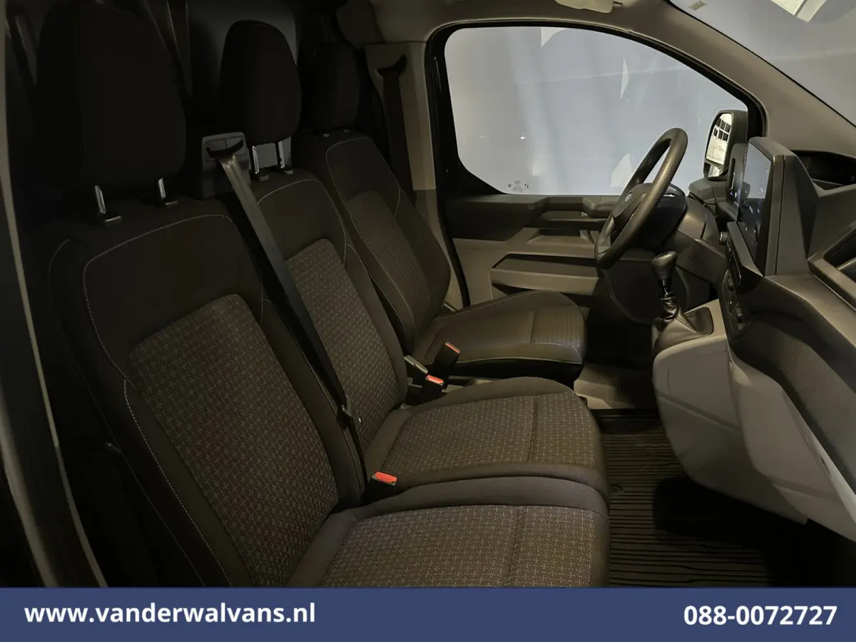 2.0 TDCI L1H1 Euro6 Airco | Camera | LED | Apple Carplay | Cruisecontrol Verwarmde Voorruit, Android Auto, Parkeersensoren, Bijrijdersbank