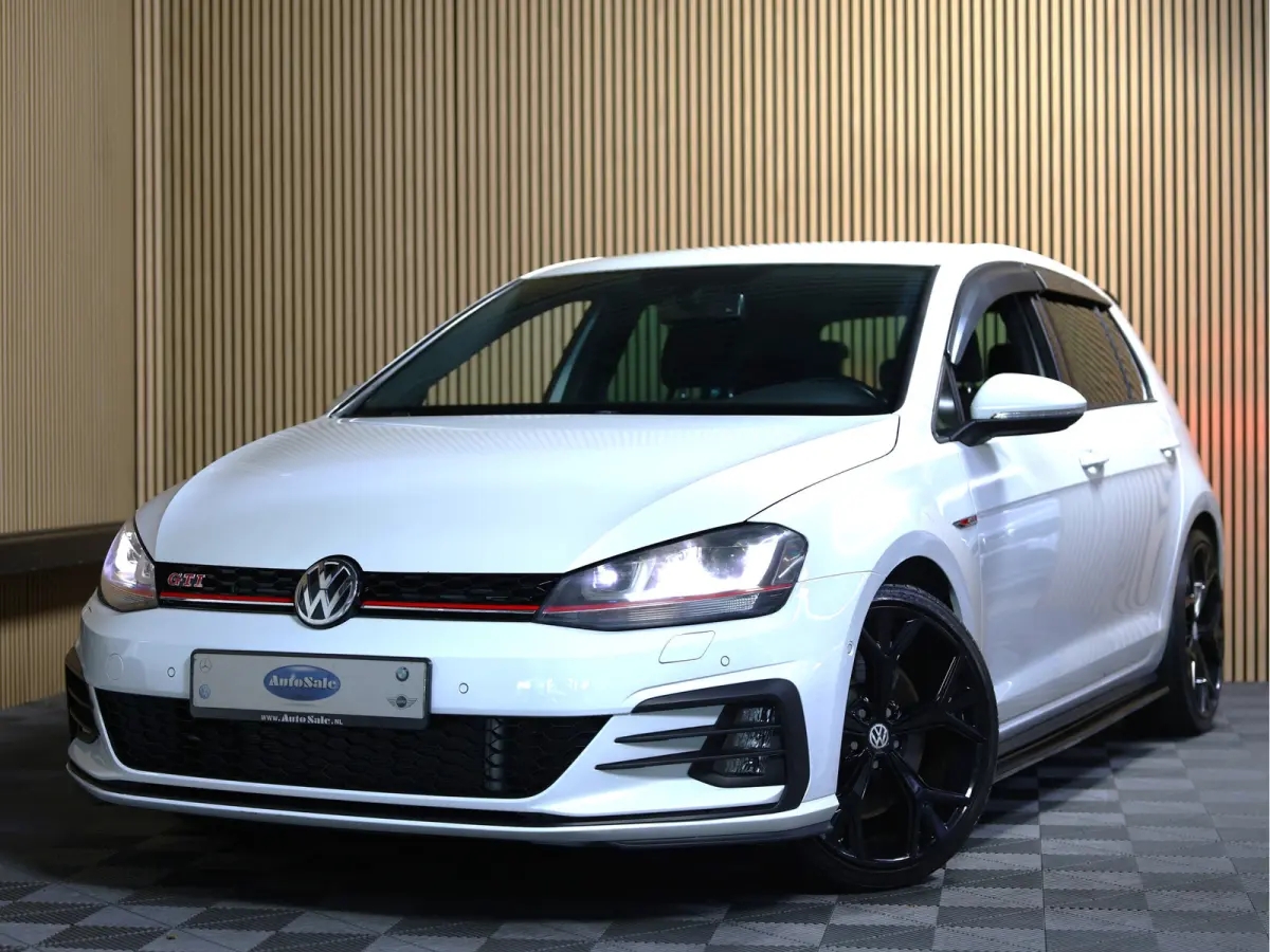 2.0 TSI GTI Performance DSG NAVI CLIMA CRUISE MAXTONSTOELVW PARK ASS. STOELVW '14