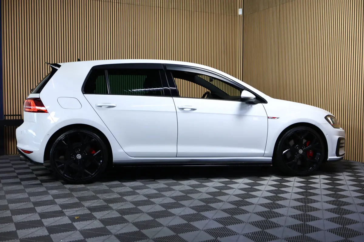 2.0 TSI GTI Performance DSG NAVI CLIMA CRUISE MAXTONSTOELVW PARK ASS. STOELVW '14