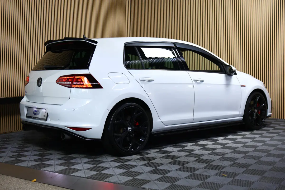 2.0 TSI GTI Performance DSG NAVI CLIMA CRUISE MAXTONSTOELVW PARK ASS. STOELVW '14