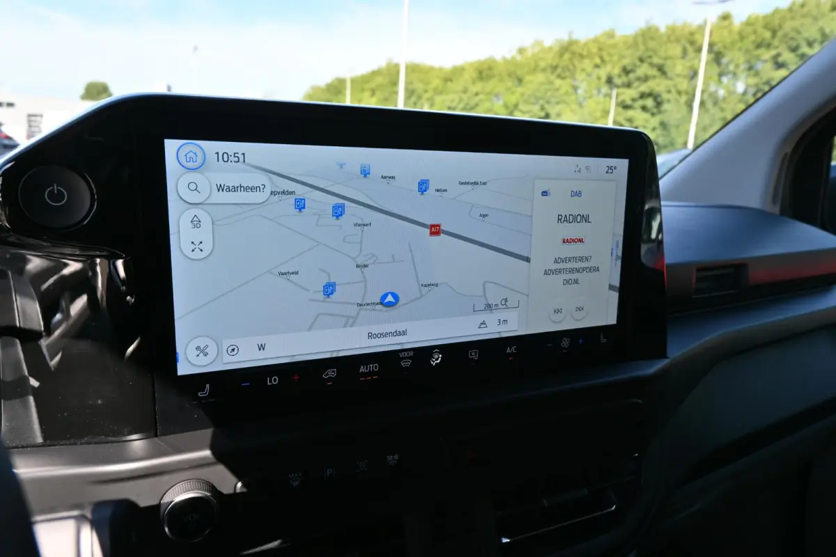320 L2H1 Limited 65 kWh | Trekhaak 2300KG | Camera | Stoelverwarming | Adaptive Cruise | Ford Connect app