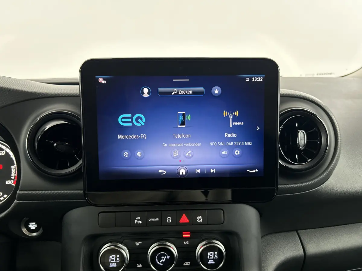 112 51 kWh | LED/75K Snel laden/300km/Camera/carplay
