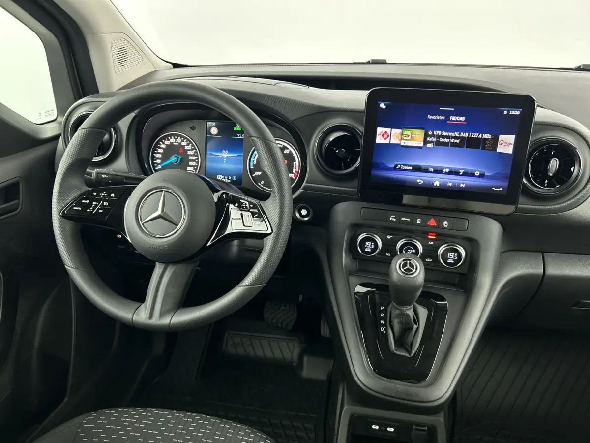 112 51 kWh | LED/75K Snel laden/300km/Camera/carplay