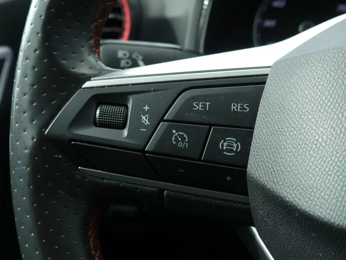 1.0 EcoTSI FR