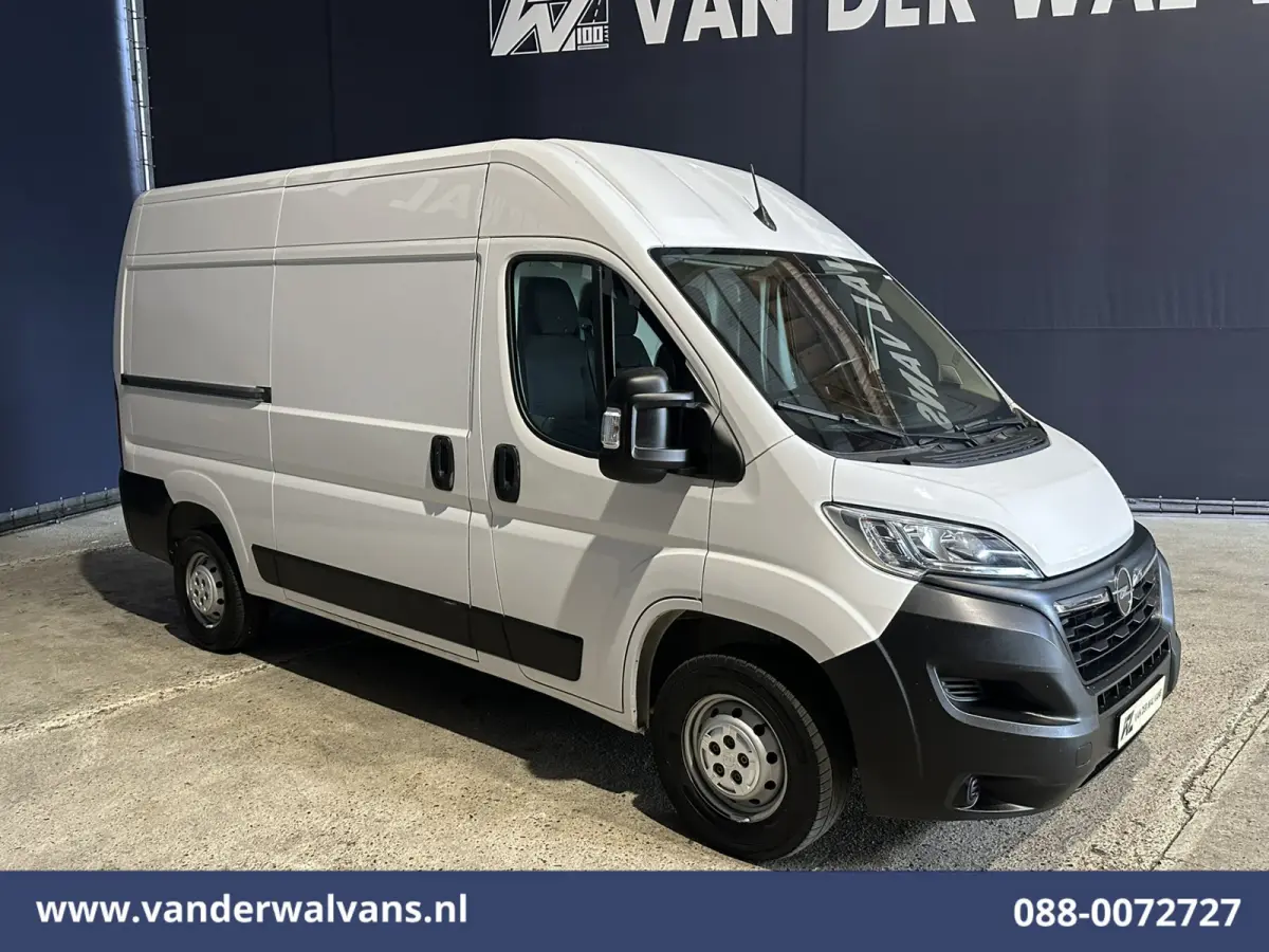 2.2D 120pk L2H2 inrichting Euro6 Airco | Camera | Navigatie | Cruisecontrol Parkeersensoren, Bijrijdersbank