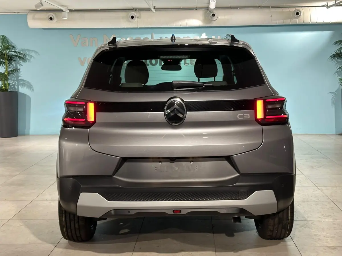 1.2 Hybrid 110pk Max | VOORRAAD! Snel Leverbaar! | Apple Carplay - Android Auto | Cruise Control | Parkeercamera achter