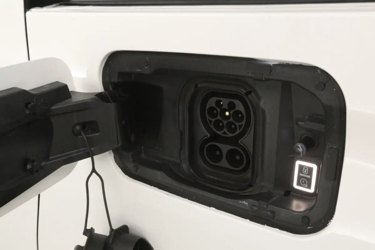 136PK 50 kWh | Snelladen | SOH 92% | 3 Zits | Airco | Camera | Cruise | Carplay | 2xSchuifdeur