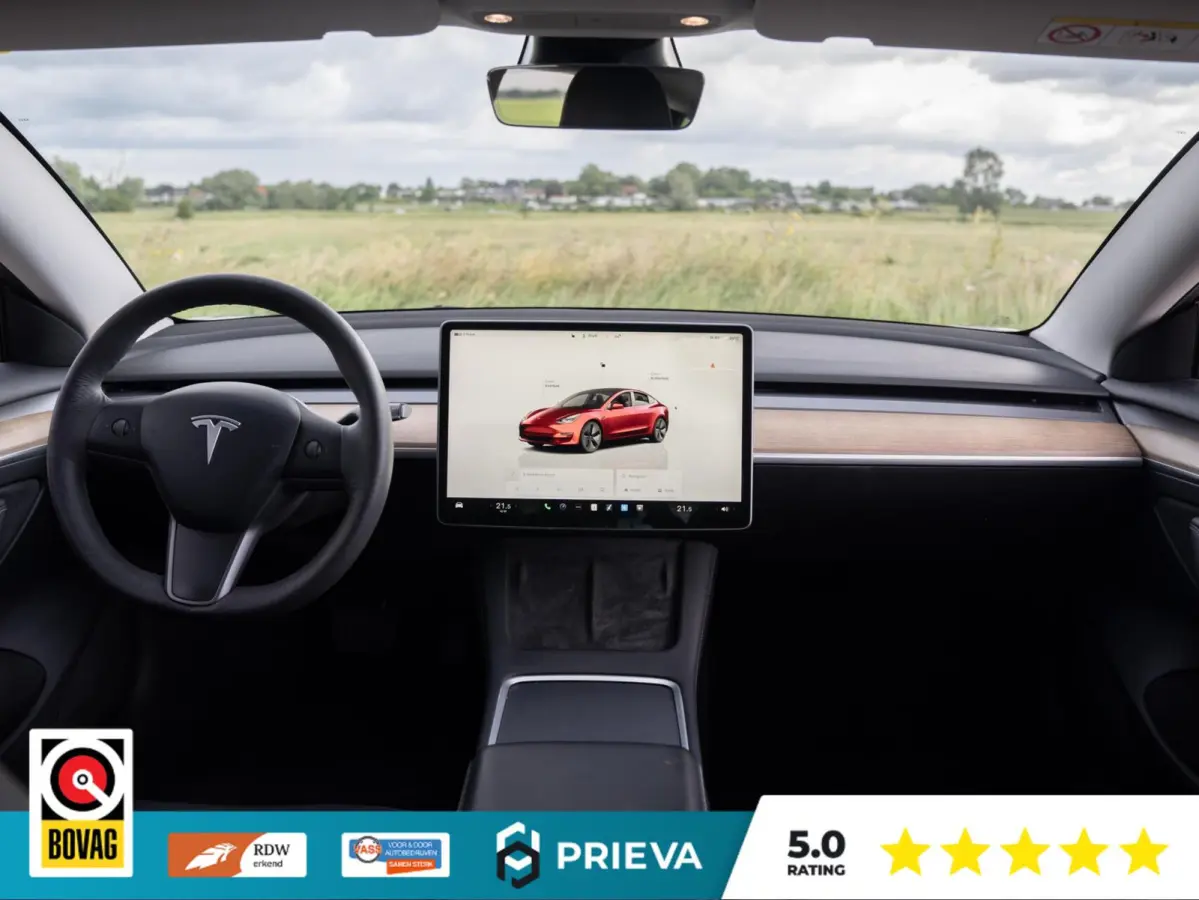 Standard RWD Plus 60 kWh