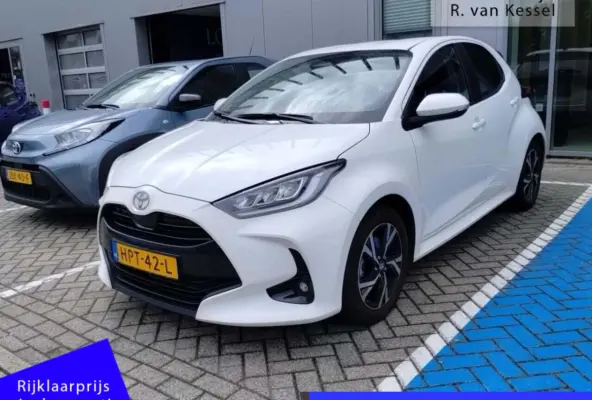 1.5 Hybrid 115 Dynamic I Carplay I Keyless I LED I NL-auto