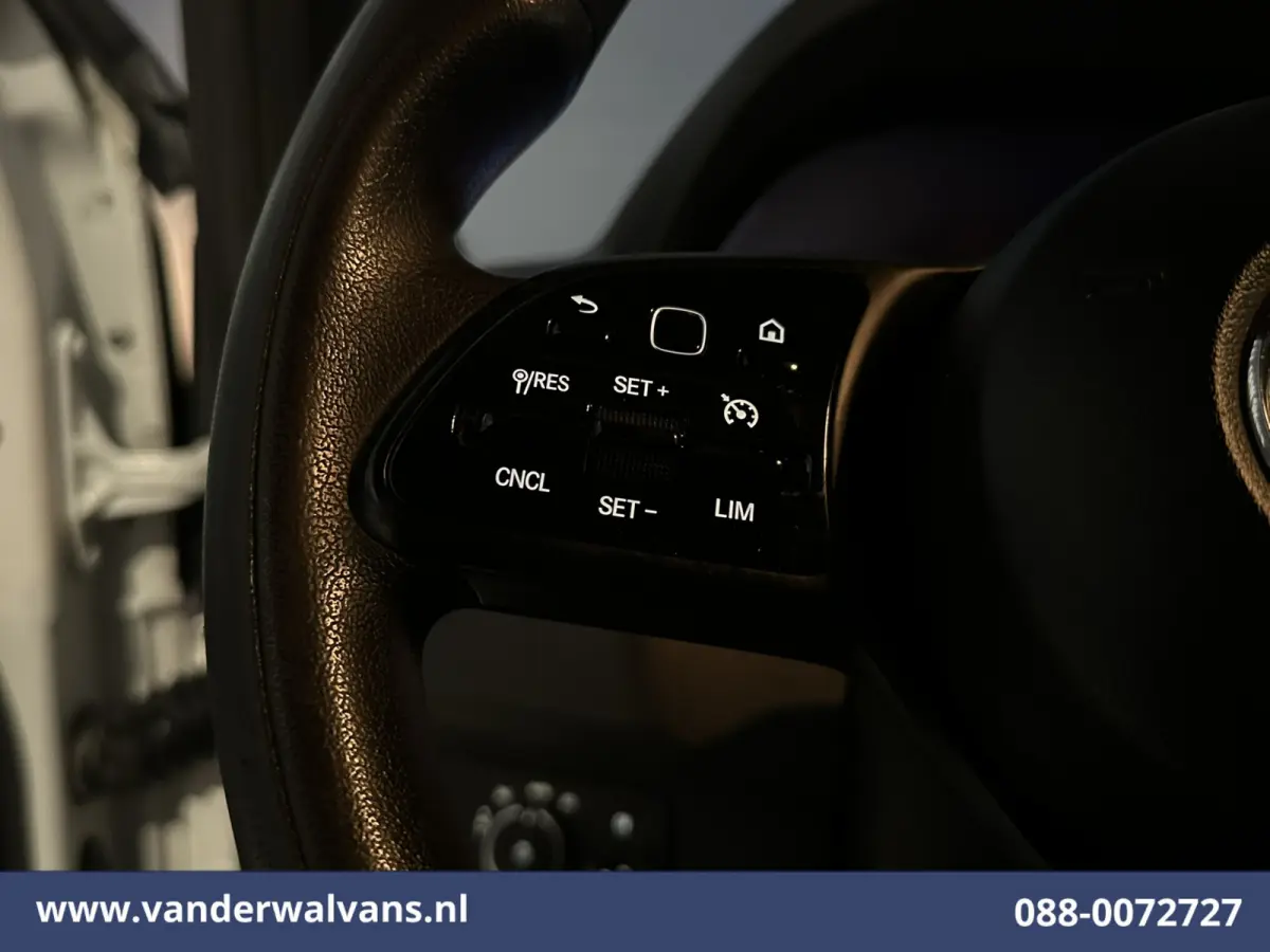 316 CDI 164pk 3500kg Trekhaak L2H1 Euro6 Airco | Camera | Victron Omvormer | Apple Carplay Cruisecontrol, Android Auto, Parkeersensoren