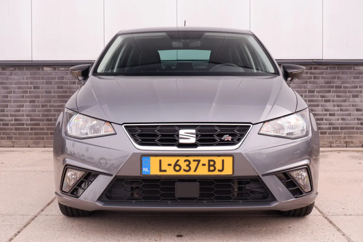 1.0 TSI FR Business Intense | Carplay | Navi | Climate | Alcantara |