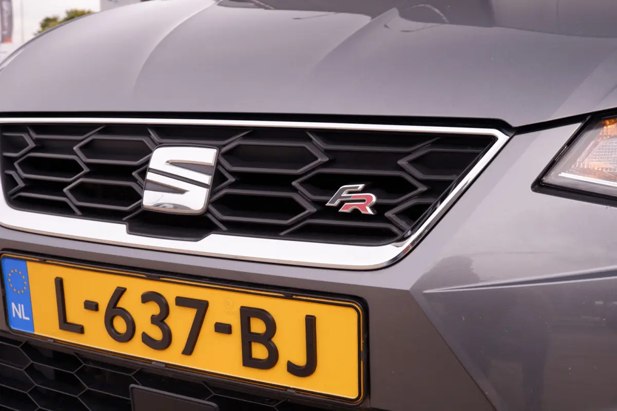 1.0 TSI FR Business Intense | Carplay | Navi | Climate | Alcantara |