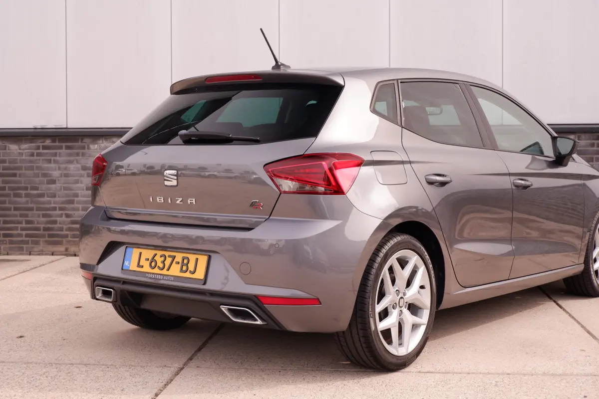 1.0 TSI FR Business Intense | Carplay | Navi | Climate | Alcantara |