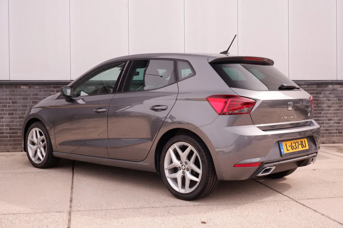 1.0 TSI FR Business Intense | Carplay | Navi | Climate | Alcantara |