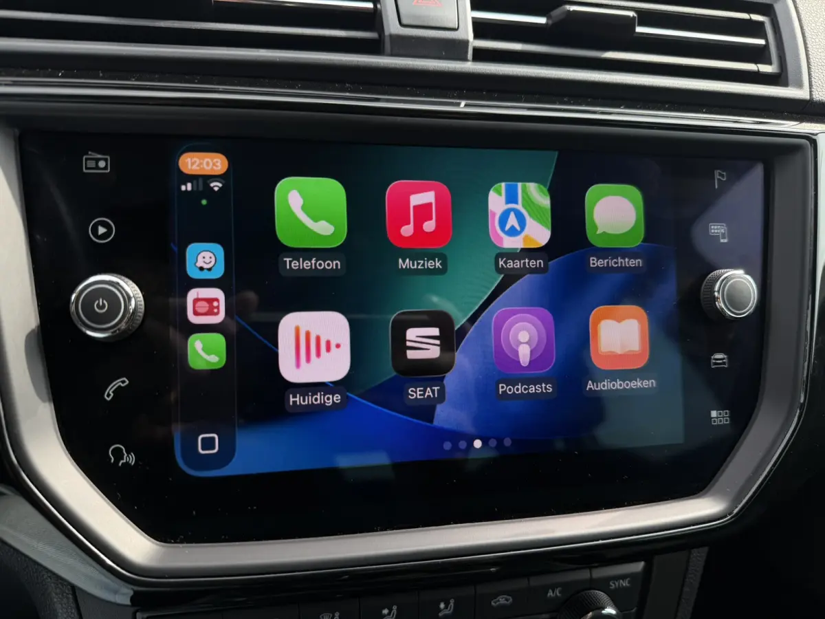 1.0 TSI FR Business Intense | Carplay | Navi | Climate | Alcantara |