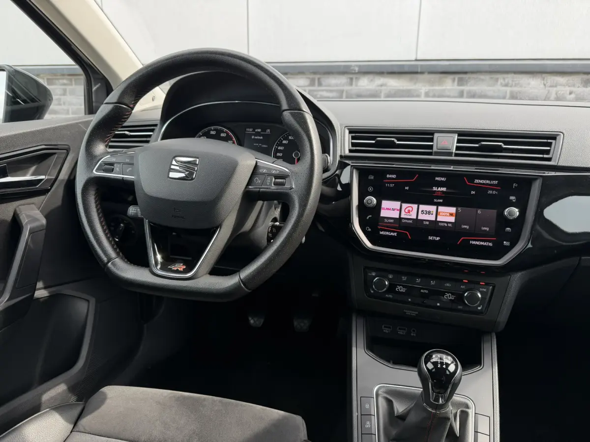 1.0 TSI FR Business Intense | Carplay | Navi | Climate | Alcantara |