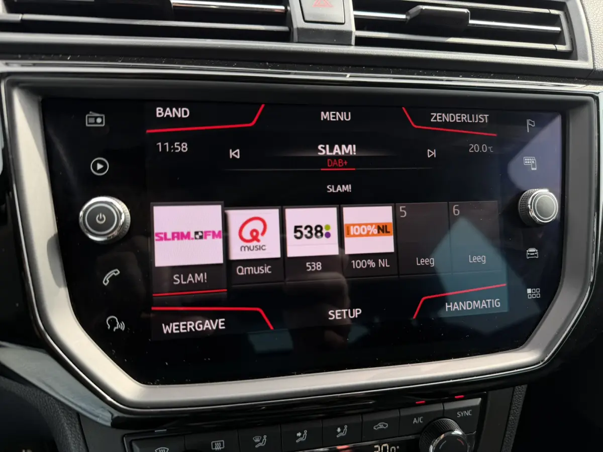 1.0 TSI FR Business Intense | Carplay | Navi | Climate | Alcantara |