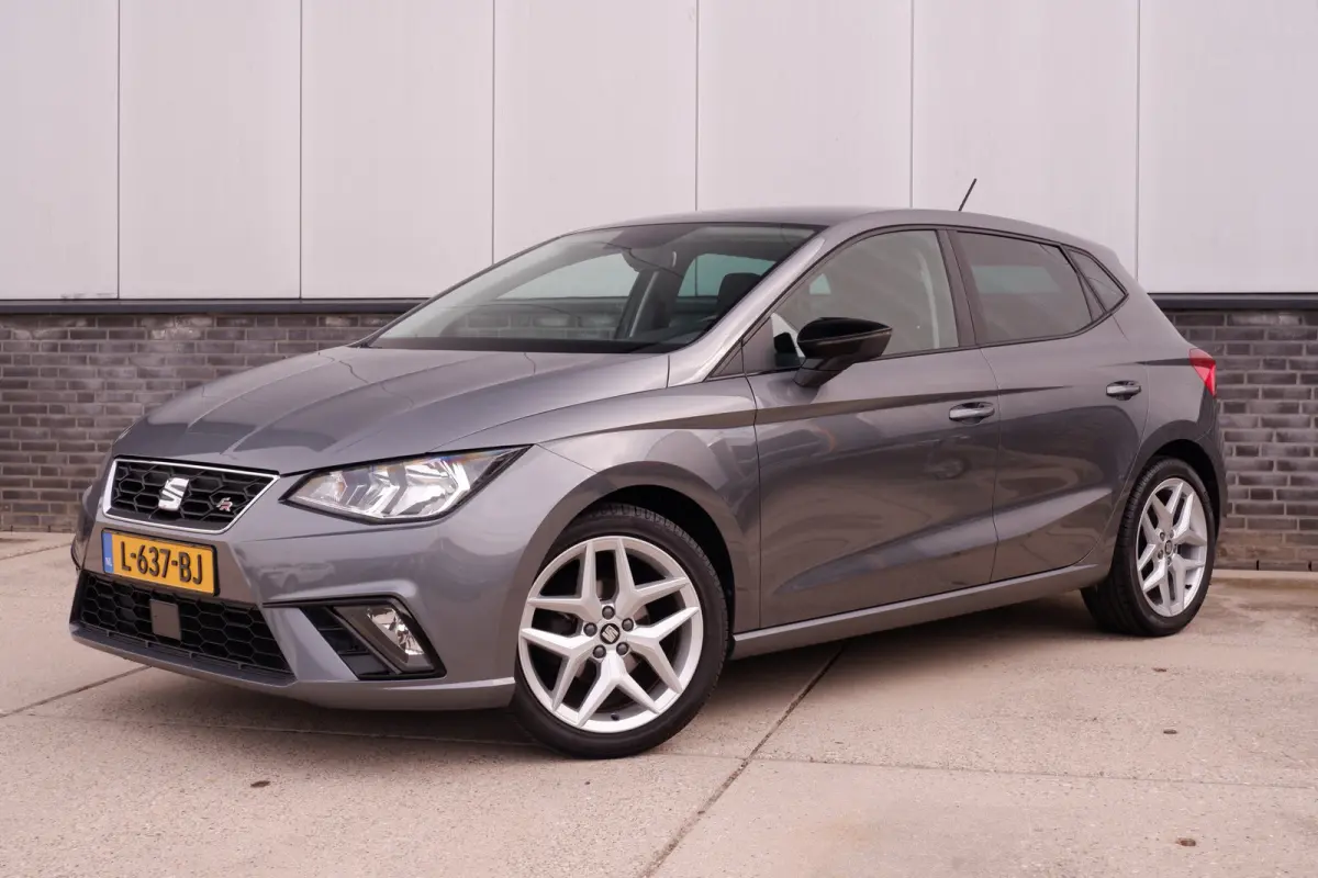 1.0 TSI FR Business Intense | Carplay | Navi | Climate | Alcantara |