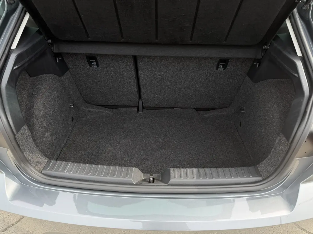 1.0 TSI FR Business Intense | Carplay | Navi | Climate | Alcantara |