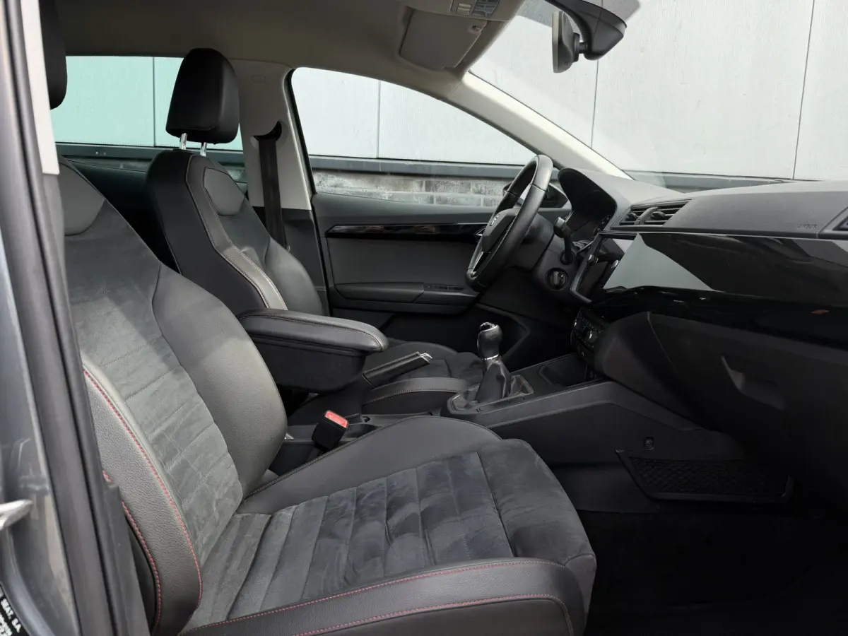 1.0 TSI FR Business Intense | Carplay | Navi | Climate | Alcantara |