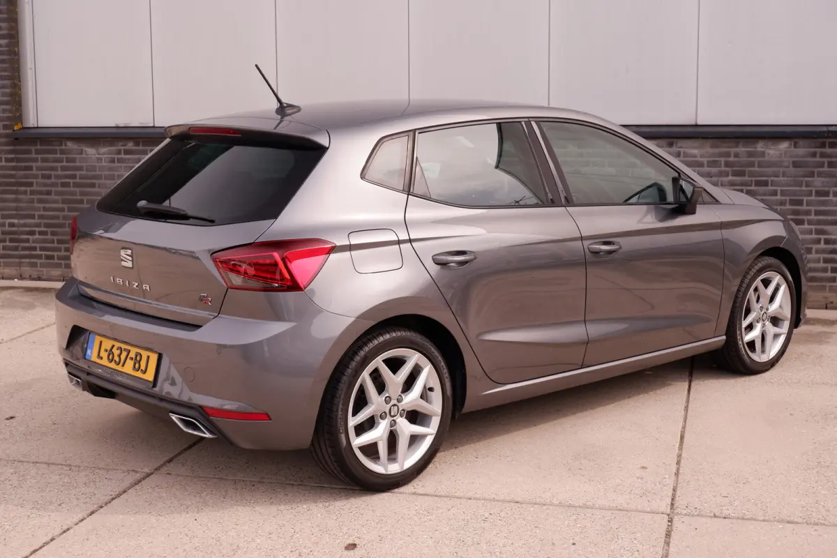 1.0 TSI FR Business Intense | Carplay | Navi | Climate | Alcantara |