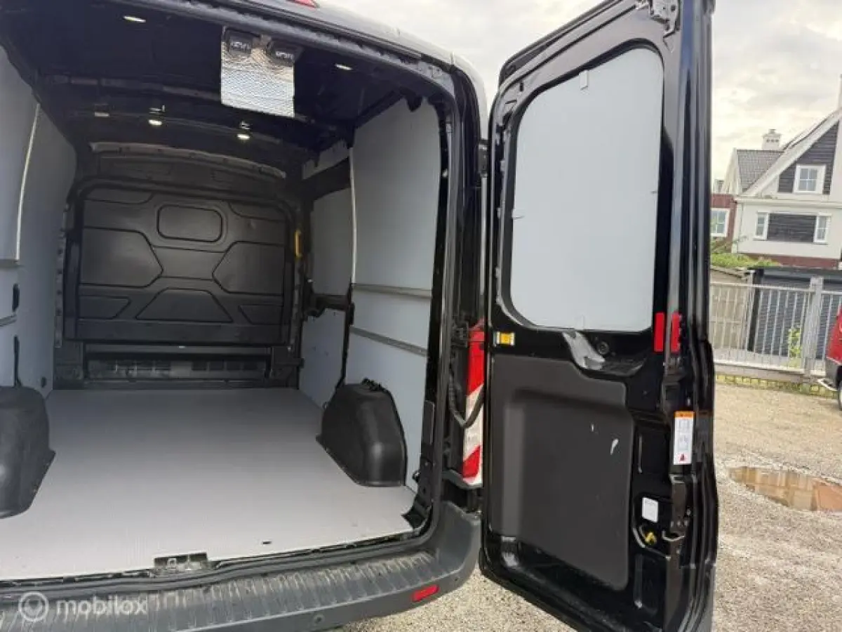 350 2.0 TDCI L2H2 Ambiente