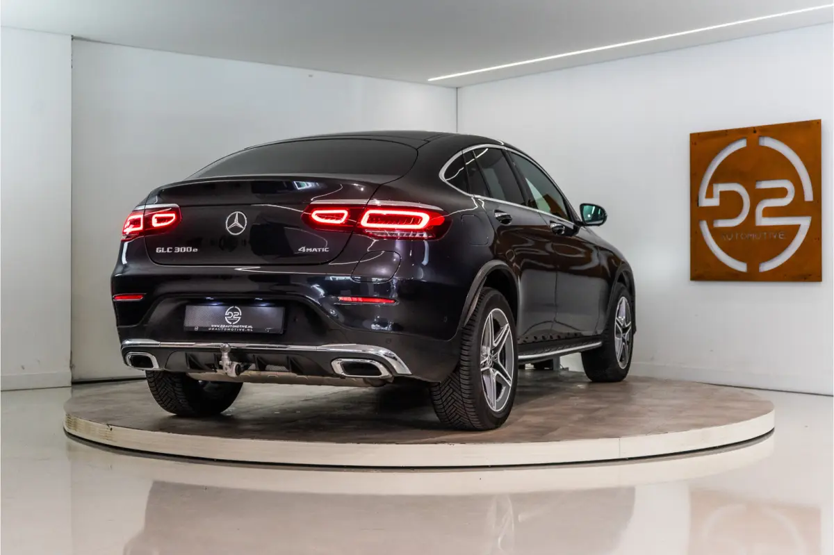 300e 4MATIC Premium+ AMG 320PK | Pano | Burmester | Sfeer | Trekhaak | 12 MND Garantie