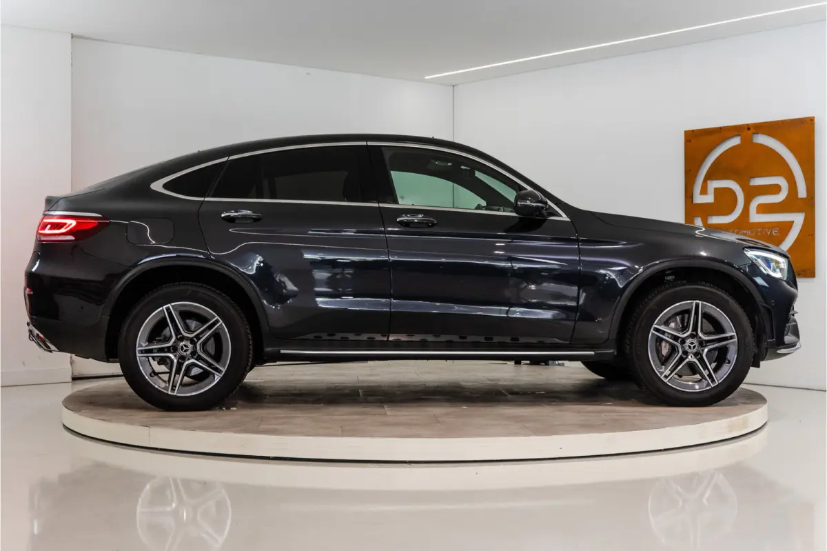 300e 4MATIC Premium+ AMG 320PK | Pano | Burmester | Sfeer | Trekhaak | 12 MND Garantie