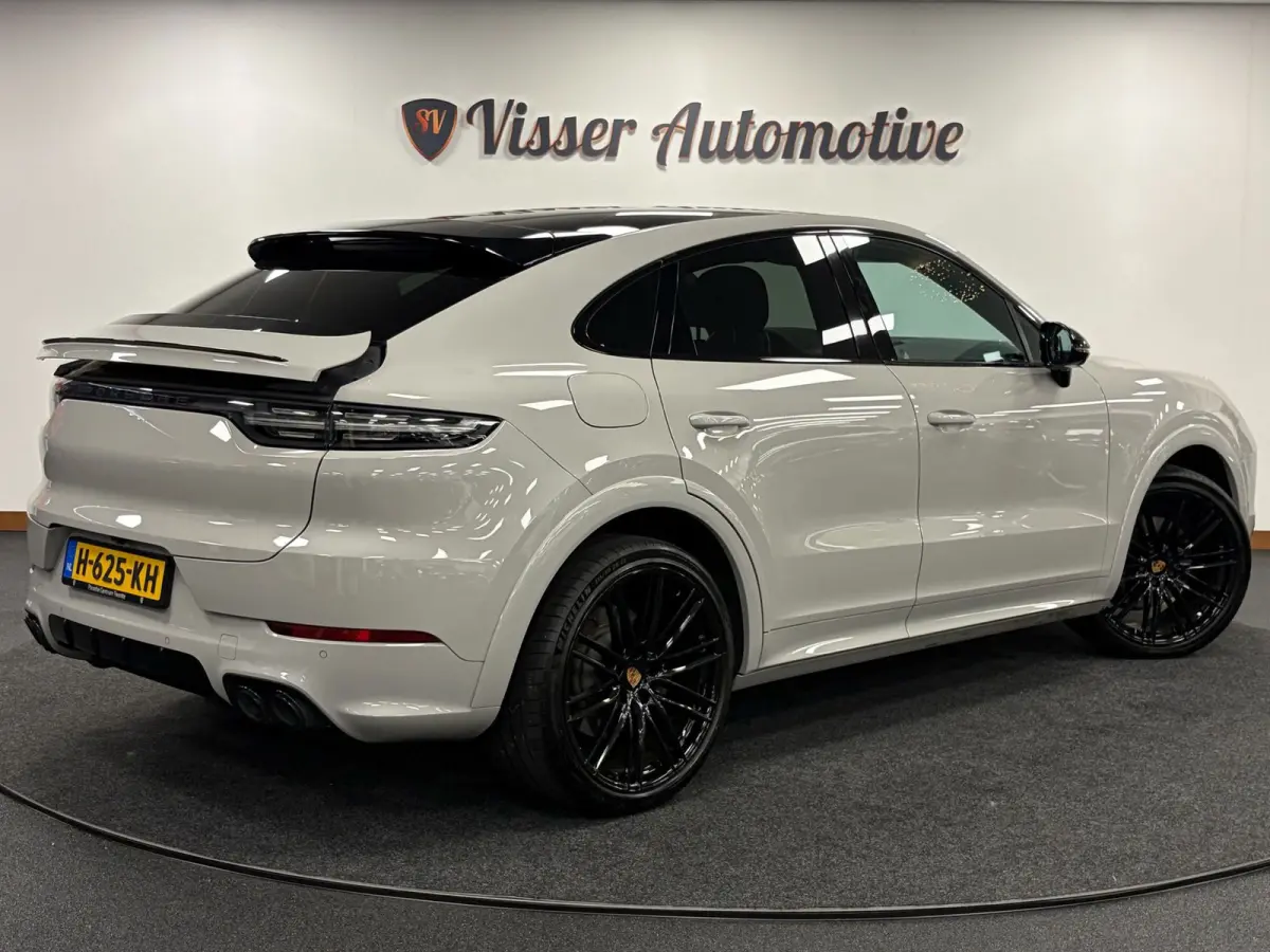3.0 E-Hybrid*NL-Auto*NAP*Pano*Luchtvering*Head-Up*Trekhaak*Stoel airco