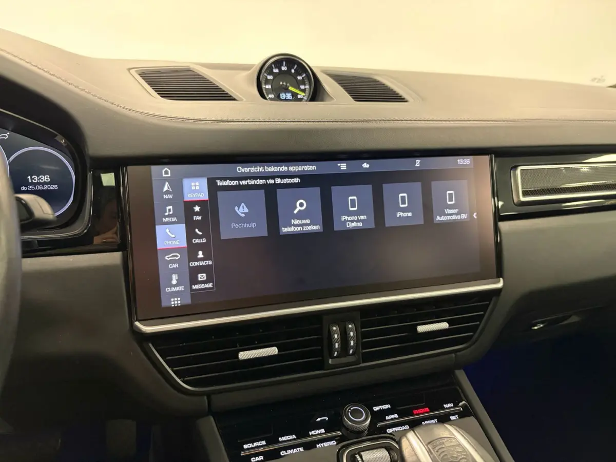 3.0 E-Hybrid*NL-Auto*NAP*Pano*Luchtvering*Head-Up*Trekhaak*Stoel airco