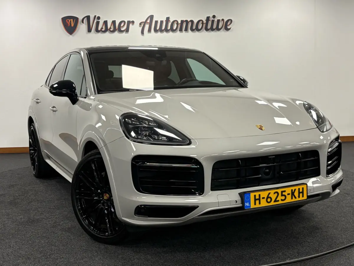 3.0 E-Hybrid*NL-Auto*NAP*Pano*Luchtvering*Head-Up*Trekhaak*Stoel airco