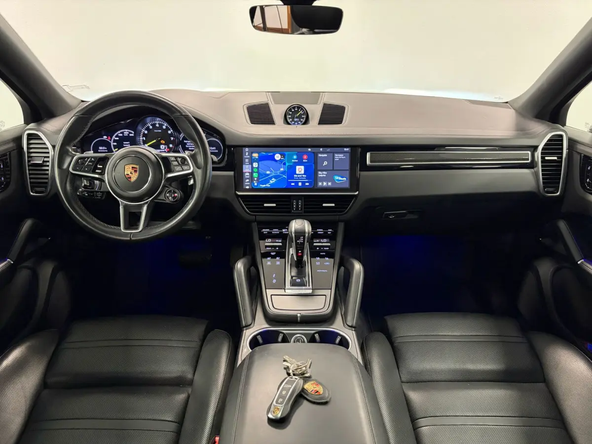 3.0 E-Hybrid*NL-Auto*NAP*Pano*Luchtvering*Head-Up*Trekhaak*Stoel airco