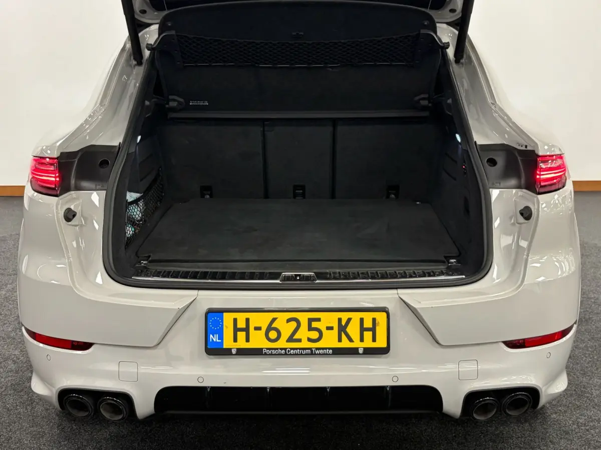 3.0 E-Hybrid*NL-Auto*NAP*Pano*Luchtvering*Head-Up*Trekhaak*Stoel airco