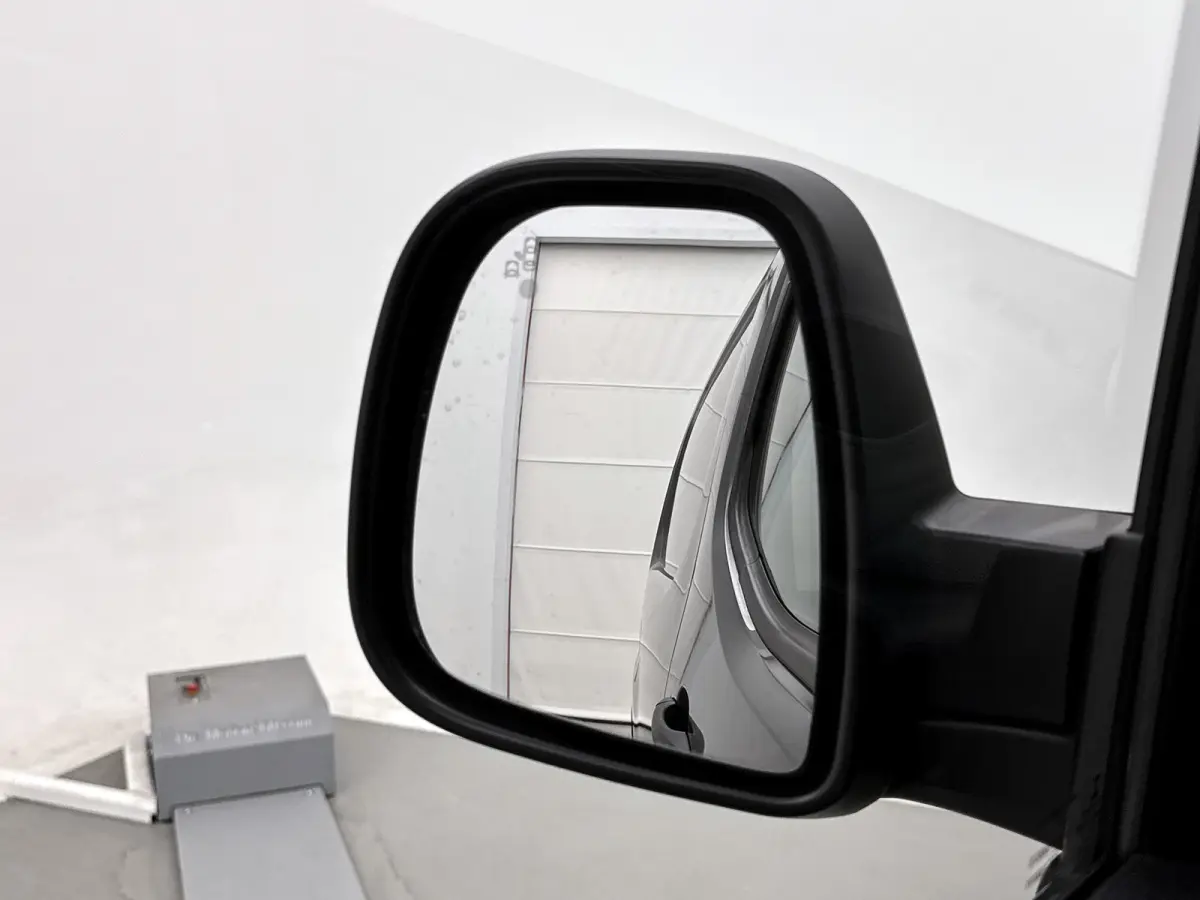 1.5 D-4D Professional Navigatie Camera Sidebars NAP