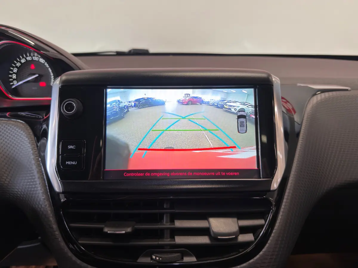 1.2 PureTech GT-Line|NAVI|CAMERA|PANORAMA|CRUISE