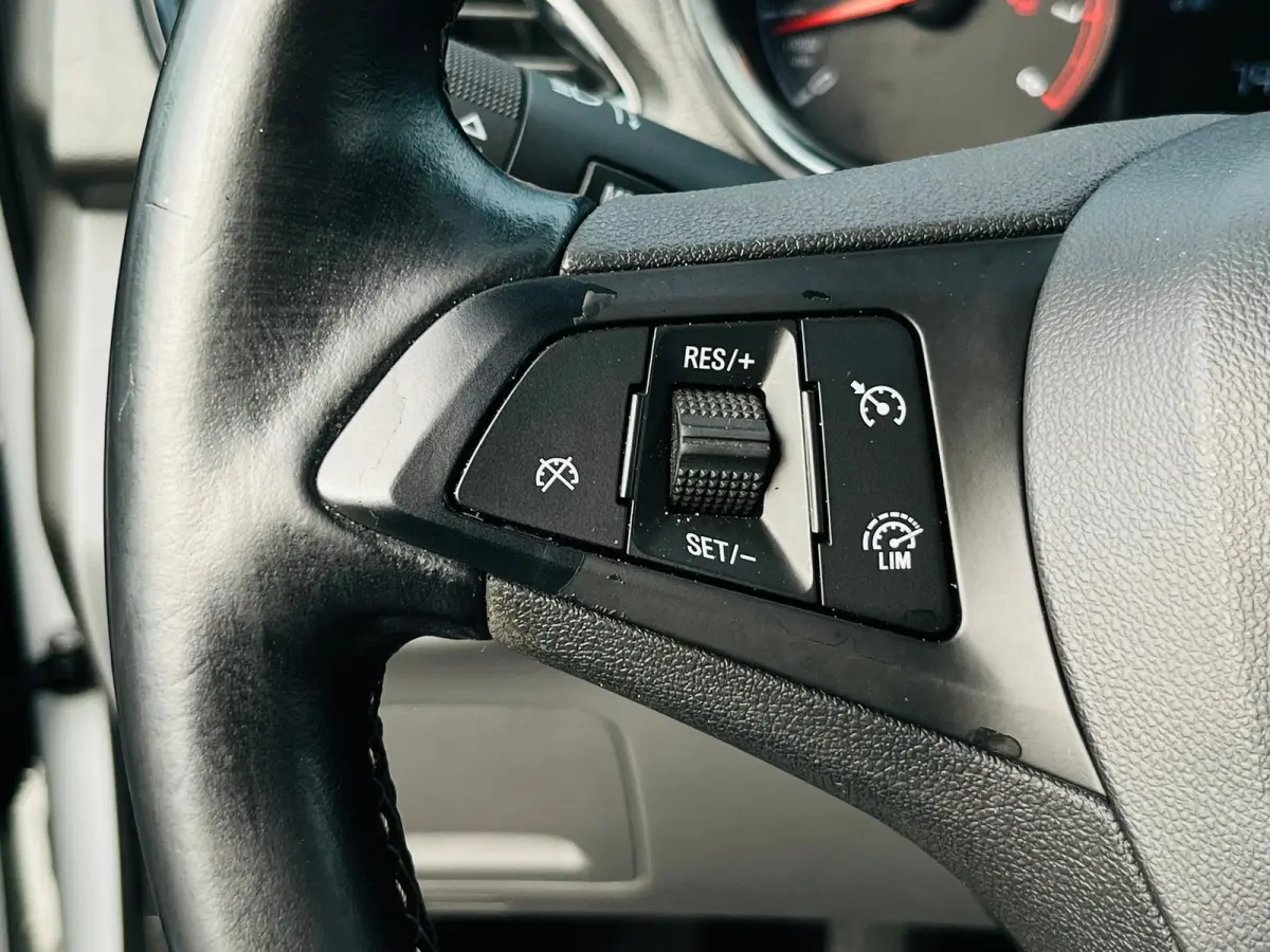 1.0 ecoFLEX Cosmo Cruise control | Airconditioning | Elektrische ramen