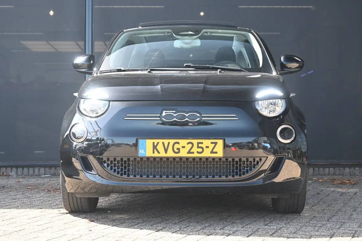 Icon 42 kWh 96,47%SOH! | Navi by App | Stoel verwarming | Cruise Control |Achteruitrijcamera | Airco | LMV 16" |
