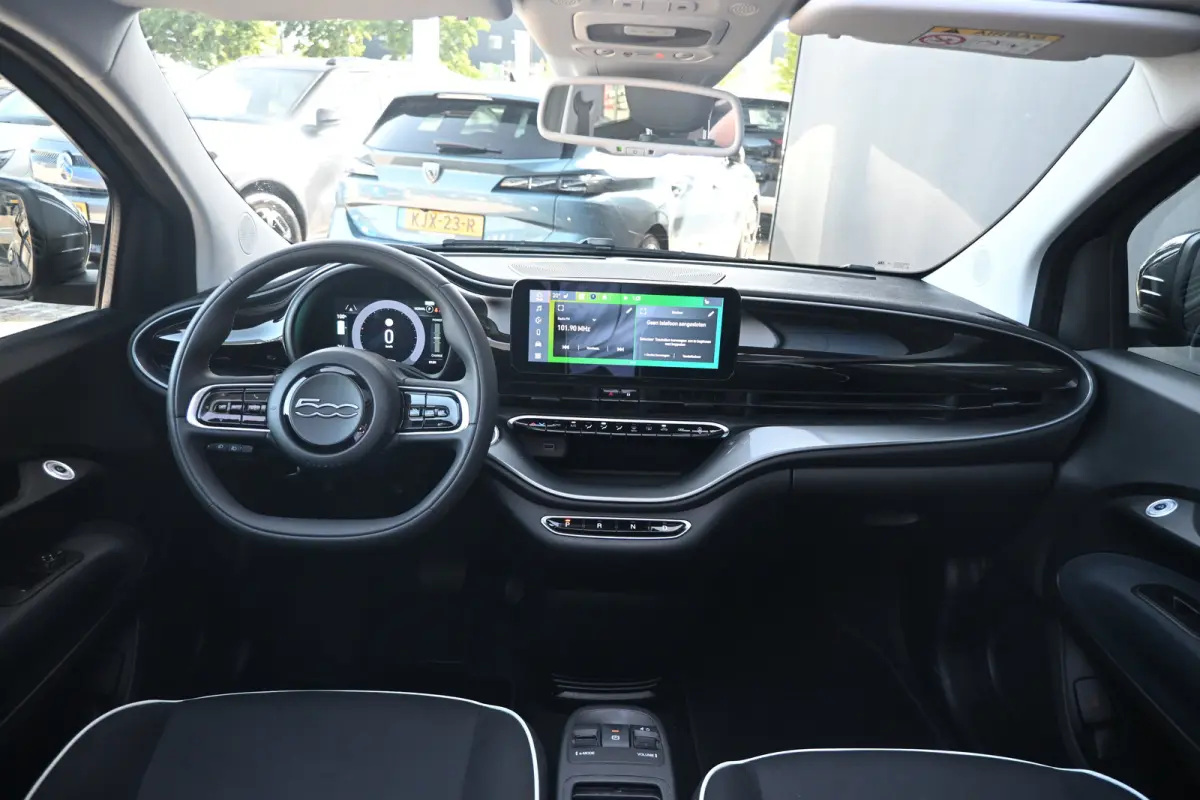 Icon 42 kWh 96,47%SOH! | Navi by App | Stoel verwarming | Cruise Control |Achteruitrijcamera | Airco | LMV 16" |