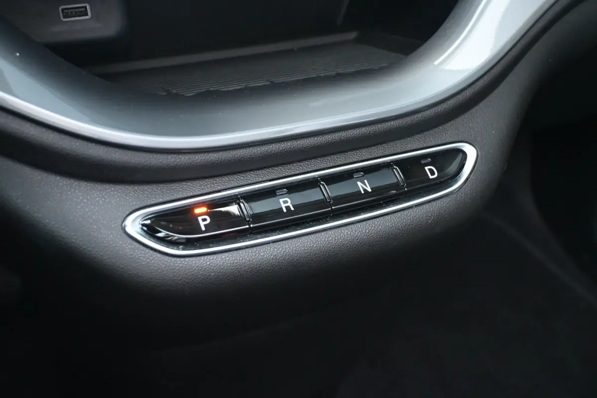 Icon 42 kWh 96,47%SOH! | Navi by App | Stoel verwarming | Cruise Control |Achteruitrijcamera | Airco | LMV 16" |