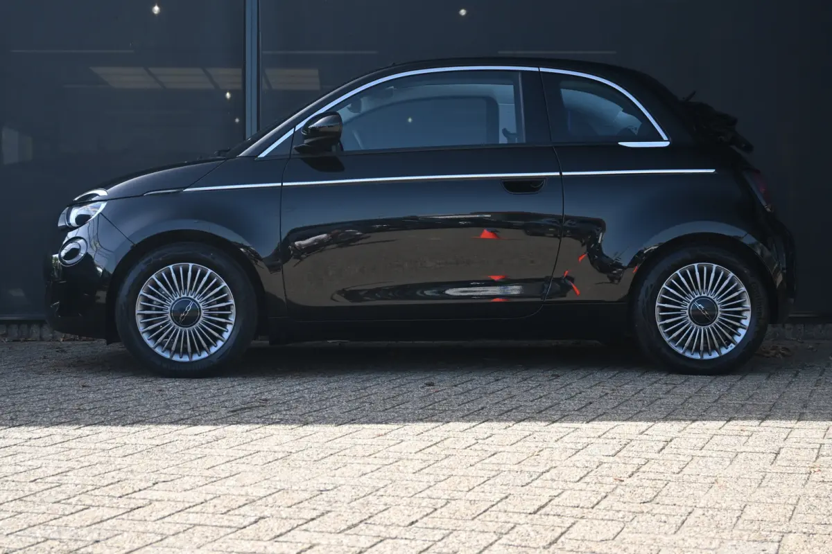 Icon 42 kWh 96,47%SOH! | Navi by App | Stoel verwarming | Cruise Control |Achteruitrijcamera | Airco | LMV 16" |