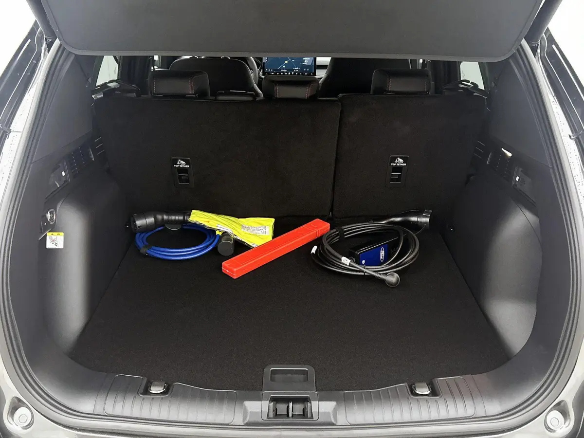 2.5 PHEV ST-Line X | €4.000 Korting | Trekhaak Elektr 2100 KG | All Season Banden