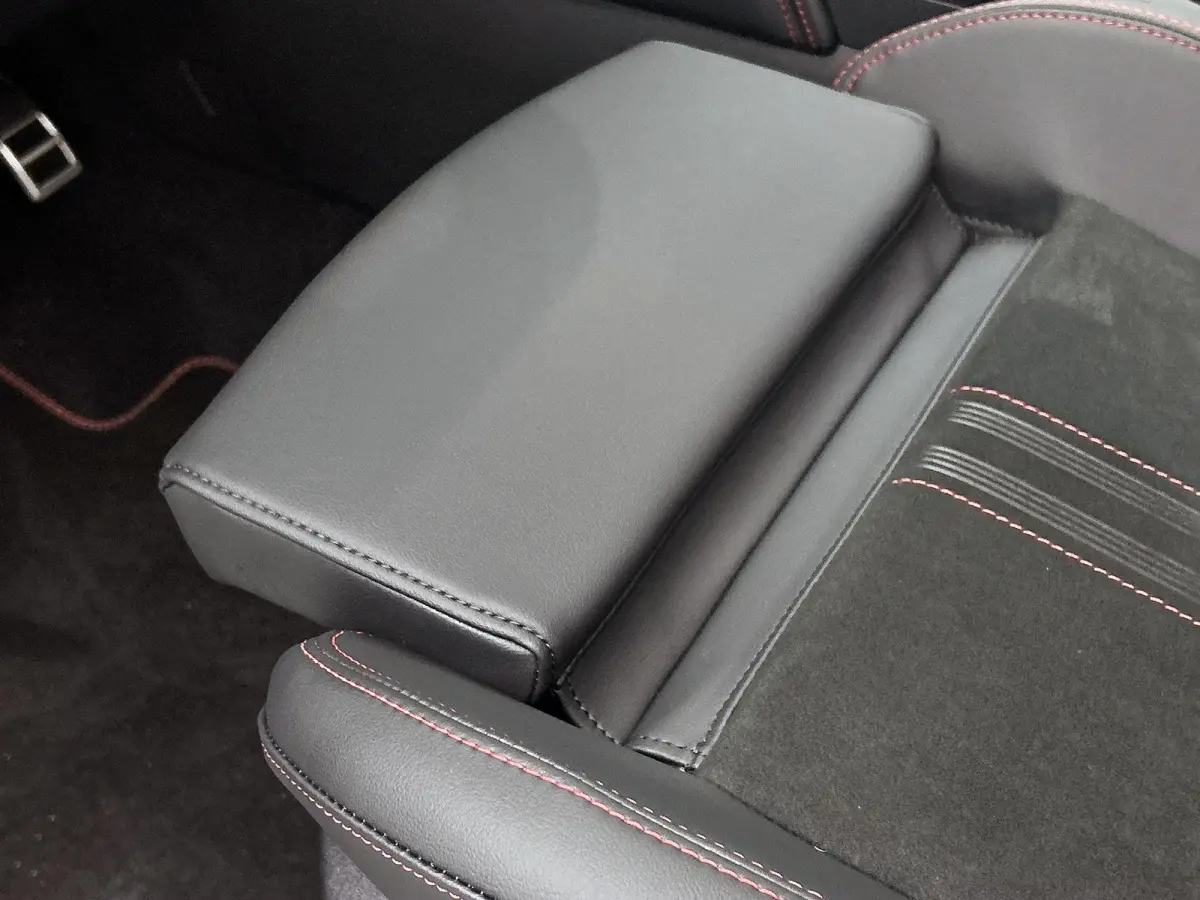 2.5 PHEV ST-Line X | €4.000 Korting | Trekhaak Elektr 2100 KG | All Season Banden