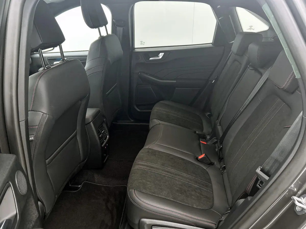 2.5 PHEV ST-Line X | €4.000 Korting | Trekhaak Elektr 2100 KG | All Season Banden