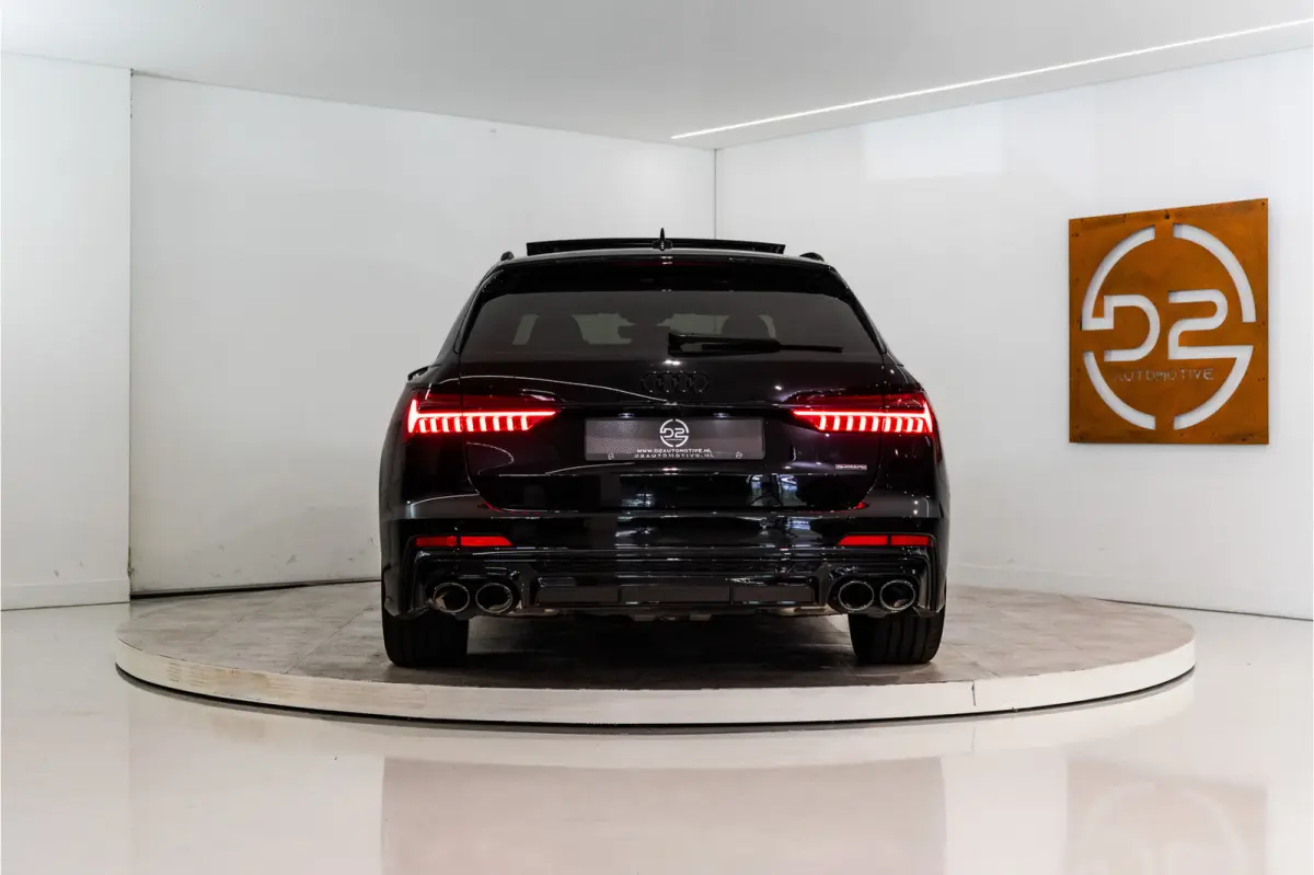 50 TFSI e Quattro S Edition Competition 300PK | Pano | B&O | HUD | Trekhaak | Sportstoelen | VOL! 12 MND Garantie